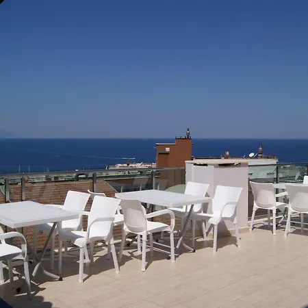 Monalisa クシャダス