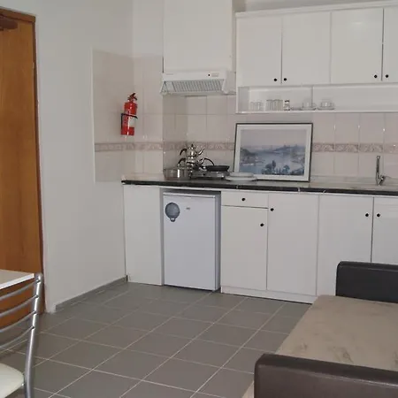 Monalisa Apart-hotel 2*