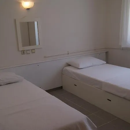 Monalisa Apartahotel