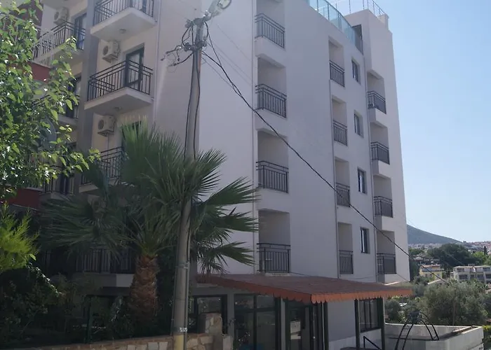 Apart Otel Monalisa Kuşadası