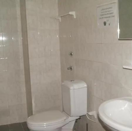 Monalisa 2* كوشاداسيه